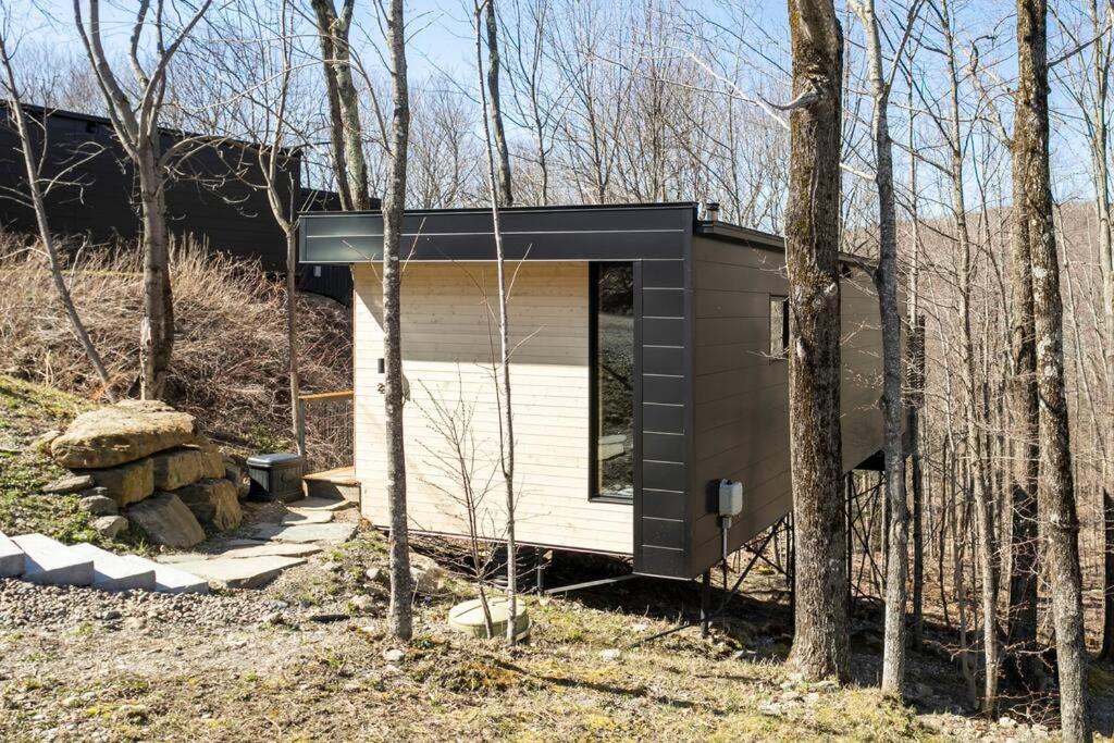 Cabin Sutton 252 - En Harmonie Avec La Nature!ヴィラ エクステリア 写真